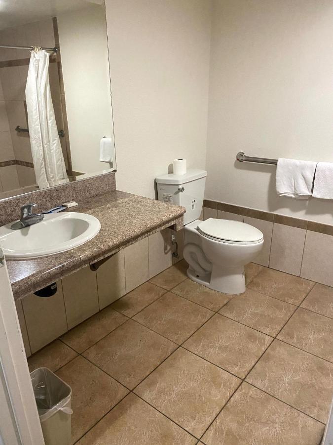 Vista Motel Monterey Park Bagian luar foto