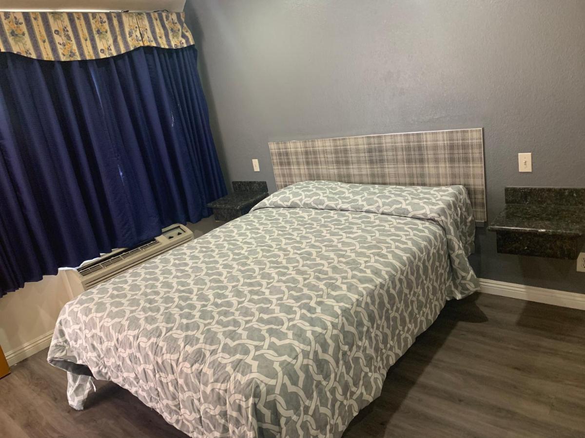 Vista Motel Monterey Park Bagian luar foto