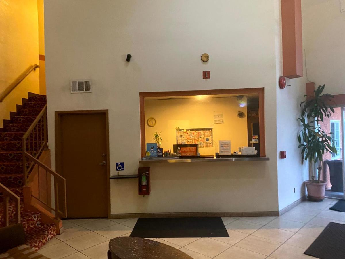 Vista Motel Monterey Park Bagian luar foto